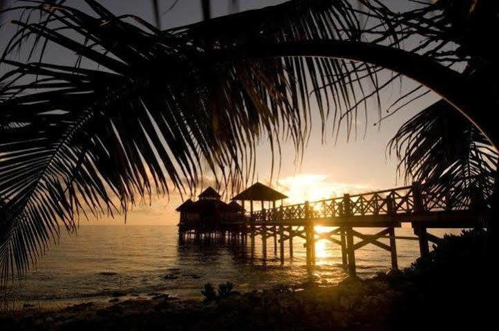 Kamalame Cay Hotel Staniard Creek Buitenkant foto